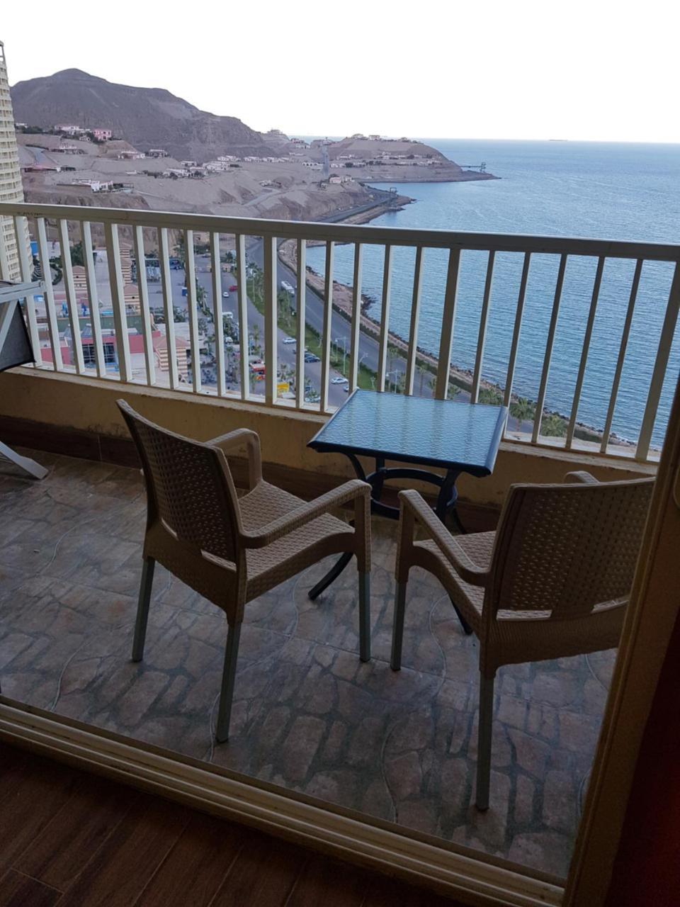 Apartment In Porto Sokhna Pyramids For Families Ain Suchna Exterior foto